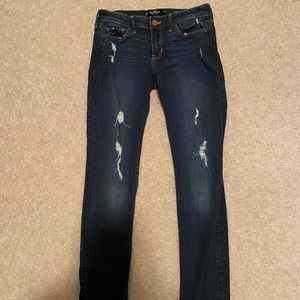 Hollister ripped dark wash jeans